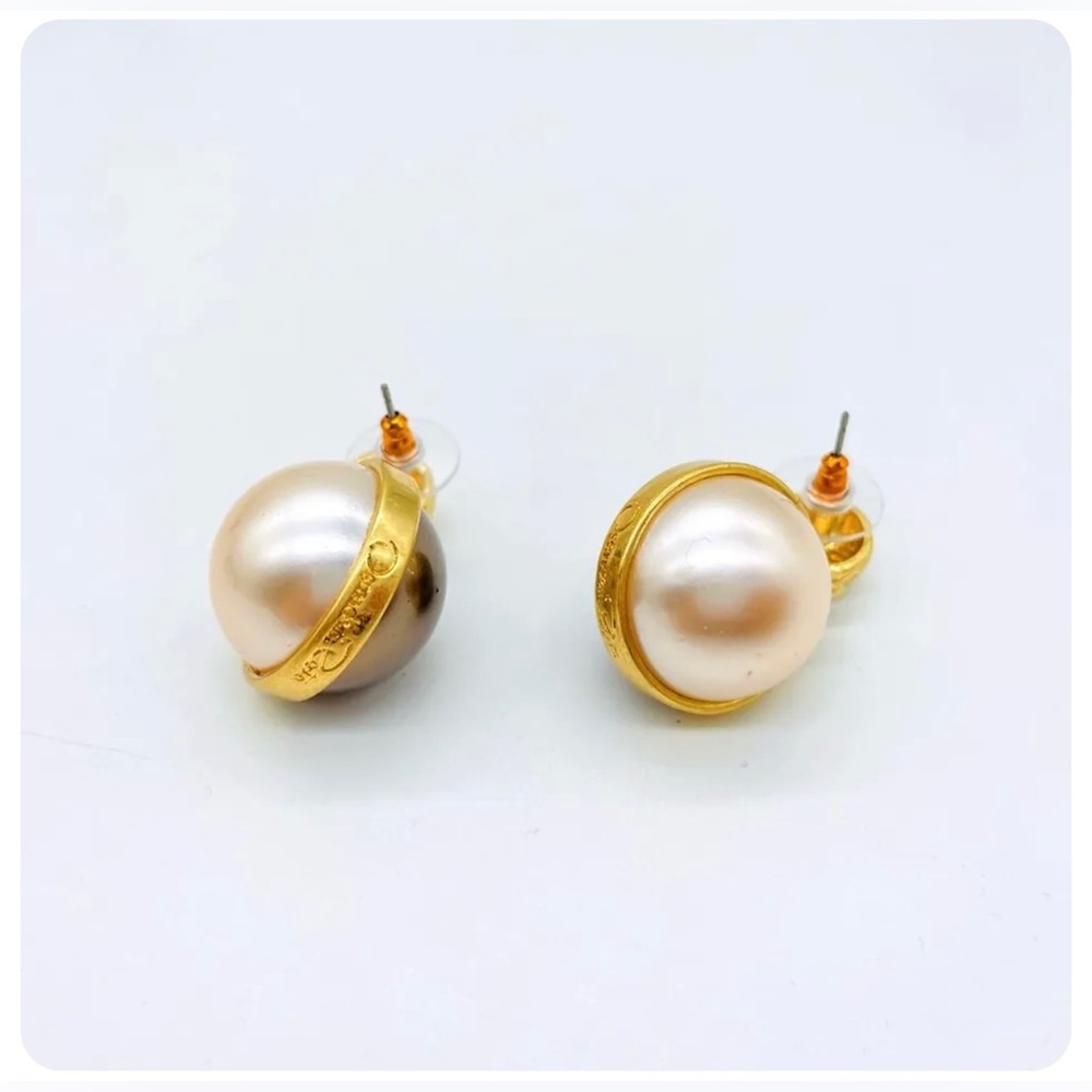 50% Sale today. OSCAR DE LA RENTA Taupe/Brown Enamel & Pearl Prong BALL Earrings